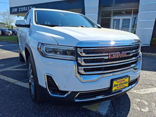 Summit White 2023 GMC Acadia SLE