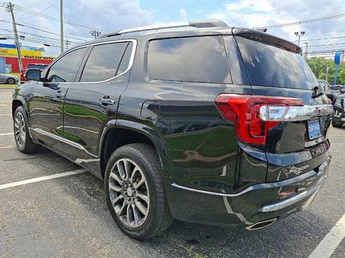 2021 GMC Acadia Denali