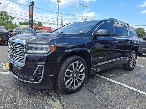 2021 GMC Acadia Denali