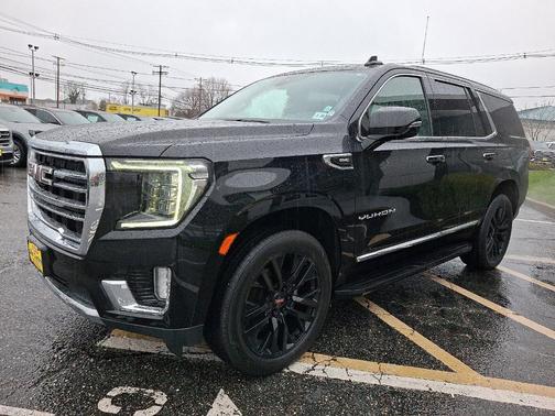 2021 GMC Yukon SLT
