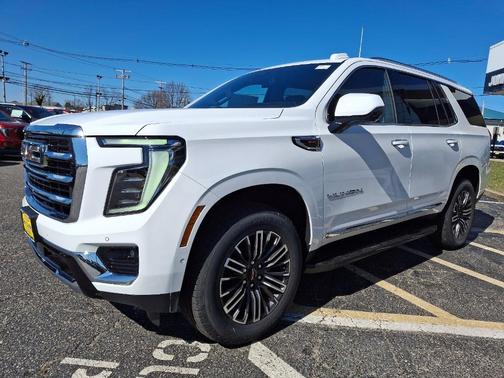 2025 GMC Yukon Elevation