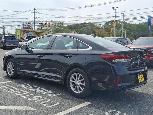 2019 Hyundai SONATA SE