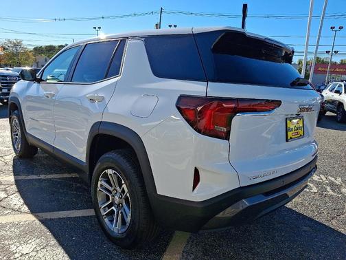 2026 GMC Terrain FWD Elevation