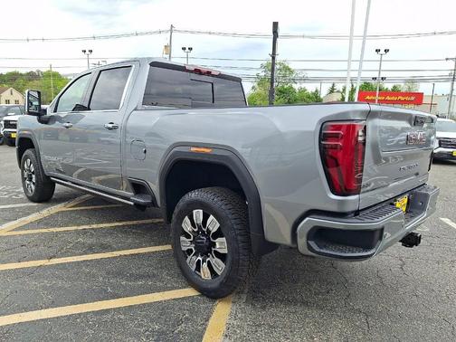 Sterling 2026 GMC Sierra 3500 Denali