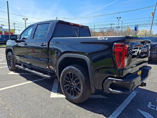 Onyx Black 2026 GMC Sierra 1500 Elevation