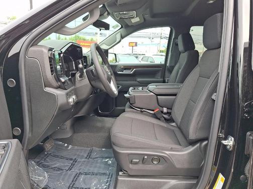 Onyx Black 2026 GMC Sierra 1500 Elevation