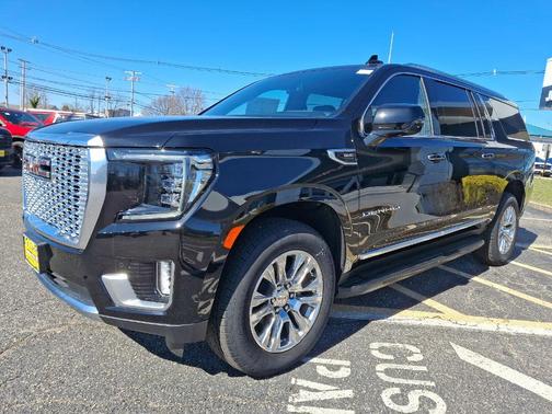2024 GMC Yukon XL Denali