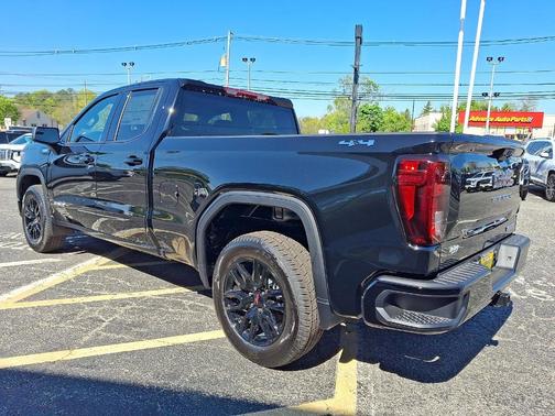 Onyx Black 2026 GMC Sierra 1500 Elevation