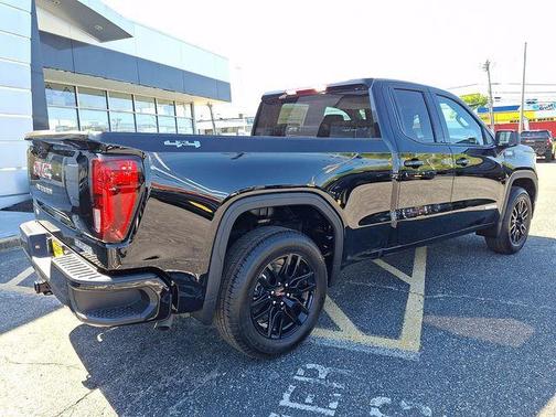 Onyx Black 2026 GMC Sierra 1500 Elevation