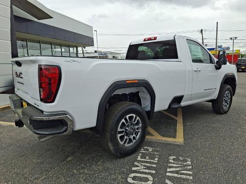 Summit White 2026 GMC Sierra 3500 SLE
