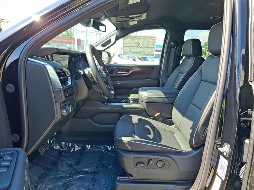 2025 GMC Yukon XL Elevation