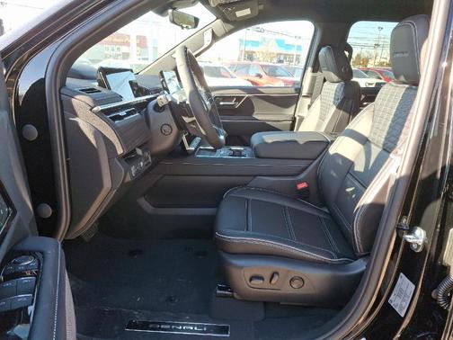 2025 GMC Sierra EV Denali