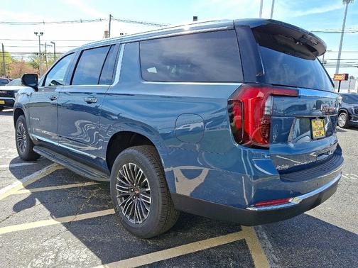 2025 GMC Yukon XL Elevation