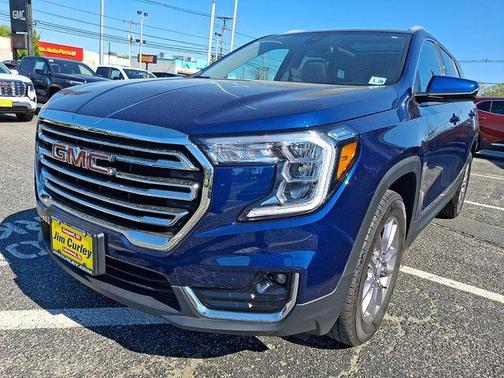 Marine Metallic 2022 GMC Terrain SLT