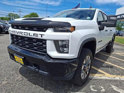 Summit White 2023 Chevrolet Silverado 2500 Custom