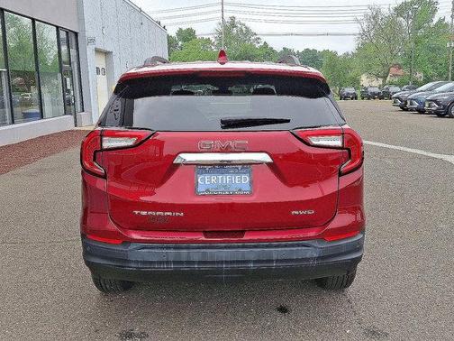 2022 GMC Terrain SLE