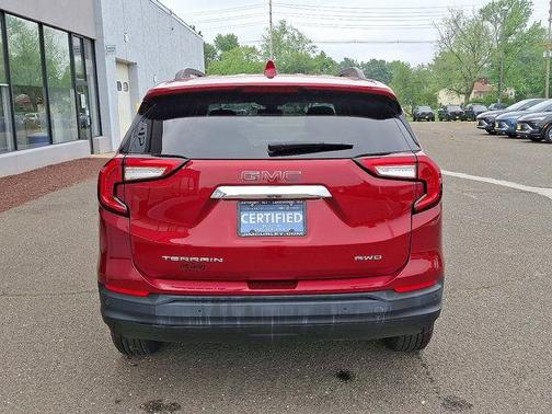 2022 GMC Terrain SLE