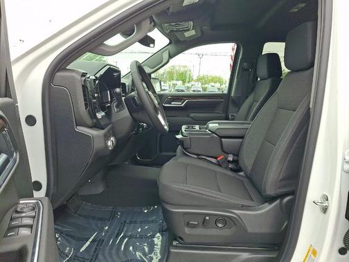 Summit White 2026 GMC Sierra 1500 Elevation