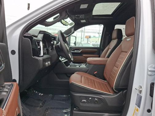 Glacier White 2026 GMC Sierra 2500 Denali Ultimate