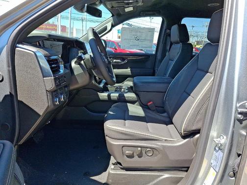 2025 GMC Yukon XL Elevation