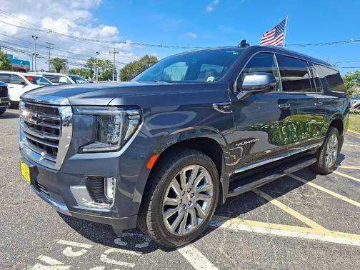 2021 GMC Yukon XL SLT