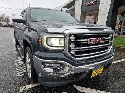 2017 GMC Sierra 1500 SLT
