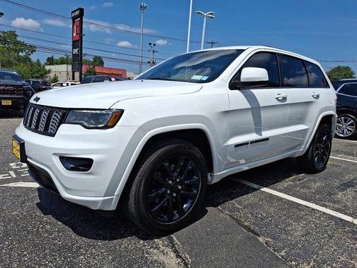 2021 Jeep Grand Cherokee Laredo X