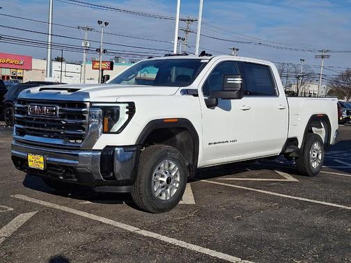 Summit White 2026 GMC Sierra 2500 SLE