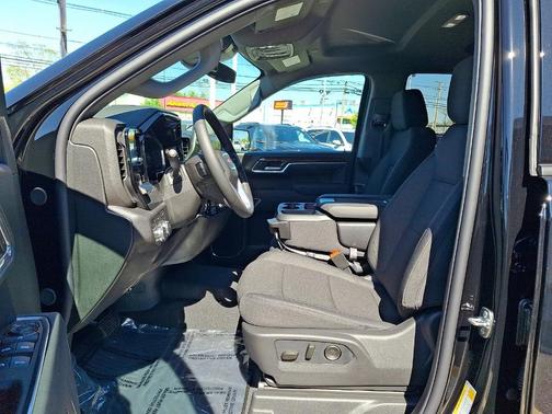 Onyx Black 2026 GMC Sierra 1500 Elevation