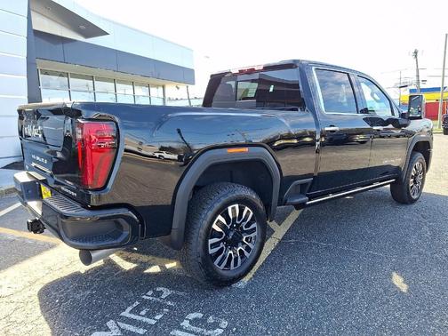 Onyx Black 2026 GMC Sierra 2500 Denali Ultimate