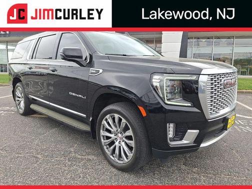 Onyx Black 2023 GMC Yukon XL Denali