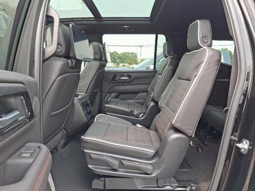 2025 GMC Yukon XL AT4 Ultimate