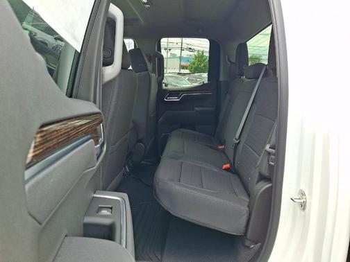 Summit White 2026 GMC Sierra 1500 Elevation