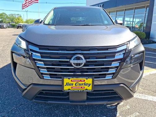 Gun Metallic 2025 Nissan Rogue SV