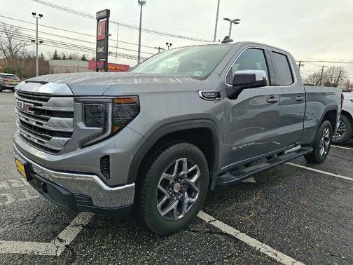 2023 GMC Sierra 1500 SLE
