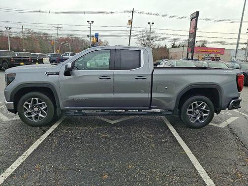 2023 GMC Sierra 1500 SLE