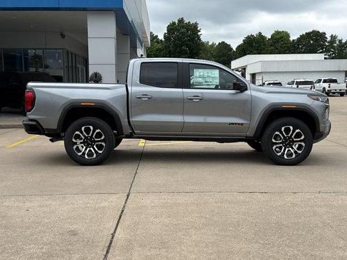 Sterling 2026 GMC Canyon AT4