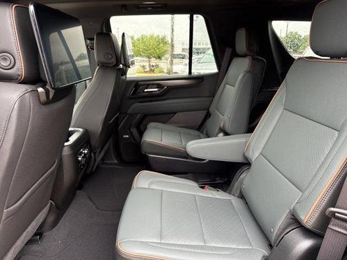 Midnight Pine 2026 GMC Yukon AT4