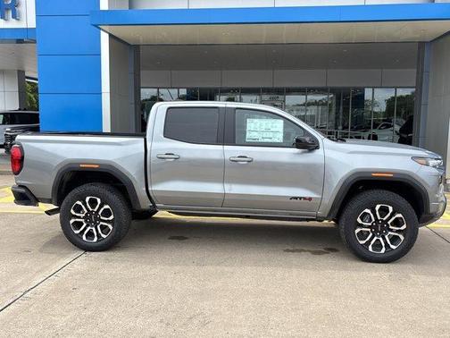 Sterling 2026 GMC Canyon AT4