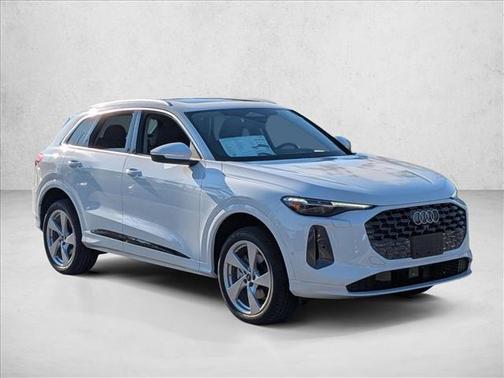 2025 Audi Q5 Premium Plus TFSI quattro S tronic