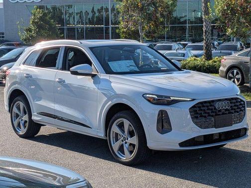 2025 Audi Q5 Premium Plus TFSI quattro S tronic