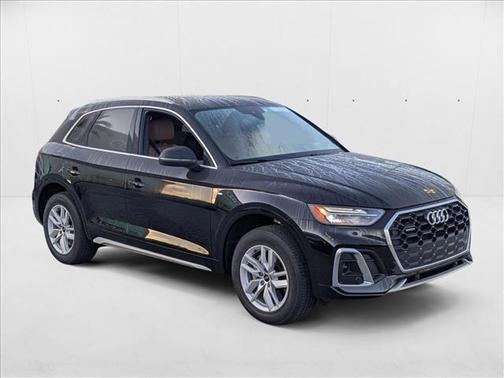 2024 Audi Q5 45 S line Premium