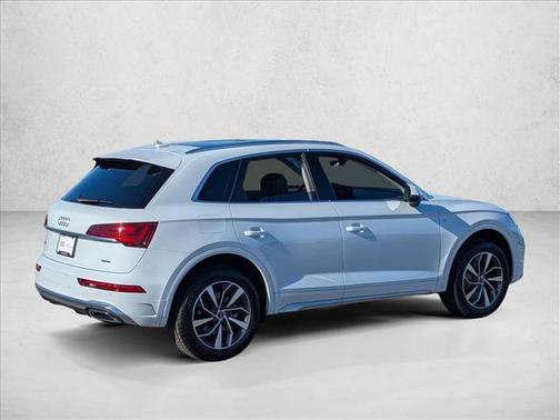 2025 Audi Q5 45 S line Premium Plus