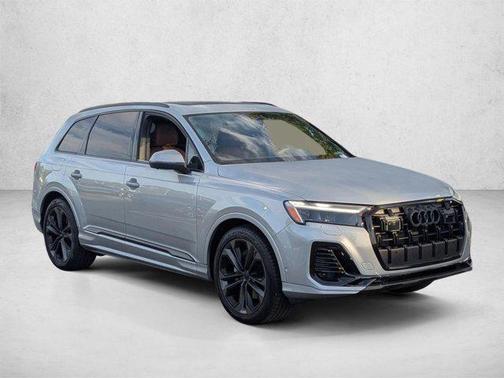 Satellite Silver Metallic 2026 Audi Q7 55 Premium Plus