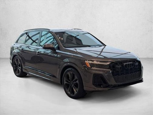 2026 Audi Q7 55 Premium Plus