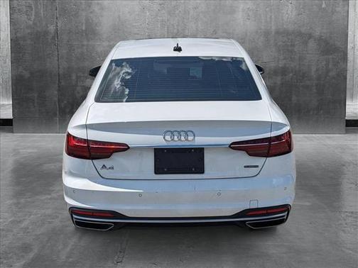 2022 Audi A4 40 Premium