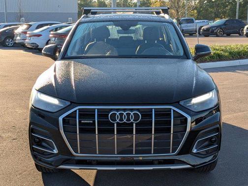 Brilliant Black 2023 Audi Q5 40 Premium
