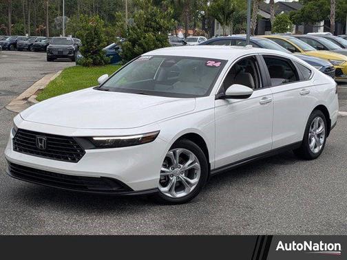 Platinum White Pearl 2024 Honda Accord LX 1.5T