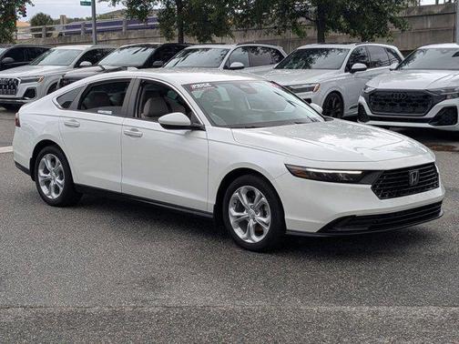 Platinum White Pearl 2024 Honda Accord LX 1.5T