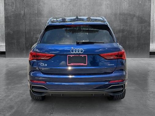 2024 Audi Q3 45 S line Premium Plus